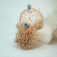 Load image into Gallery viewer, BIJOU ÉVANESCENT VIII