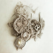 Load image into Gallery viewer, BIJOU ÉVANESCENT VII